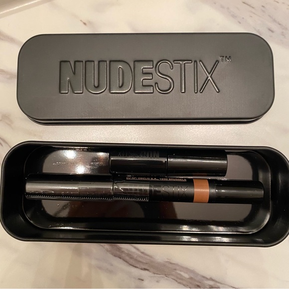 Nudestix MAGNETIC MATTE EYE COLOR - TERRA brand new unopened - Picture 2 of 3